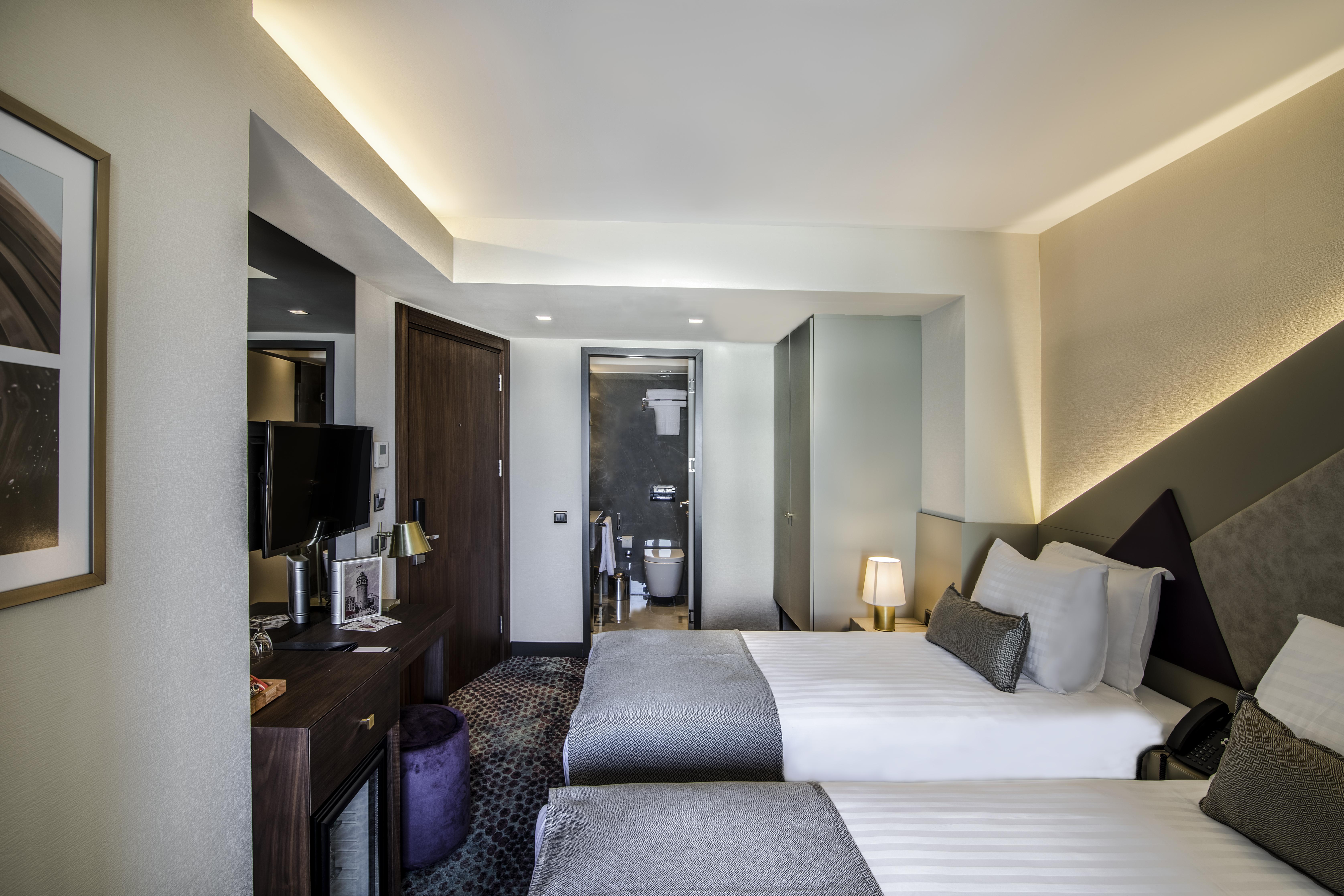 Galata Times Hotel Istanbul Exterior photo
